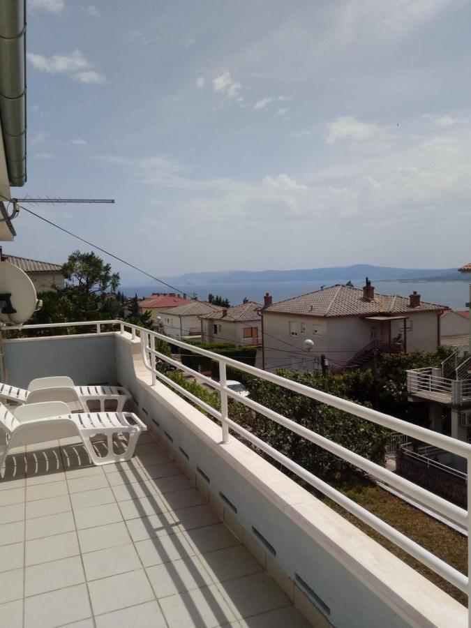 Apartmani Ketryn Crikvenica Exterior foto